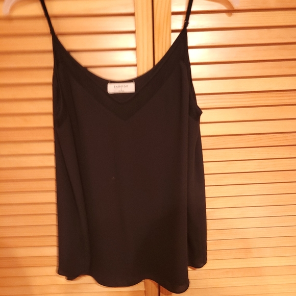 Babaton aritzia top - Picture 2 of 4